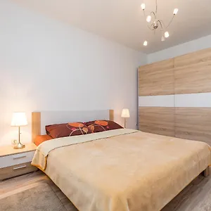 https://tasha.in-istria.net