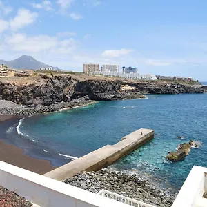 https://elegant-sea-view.in-canary-islands.com