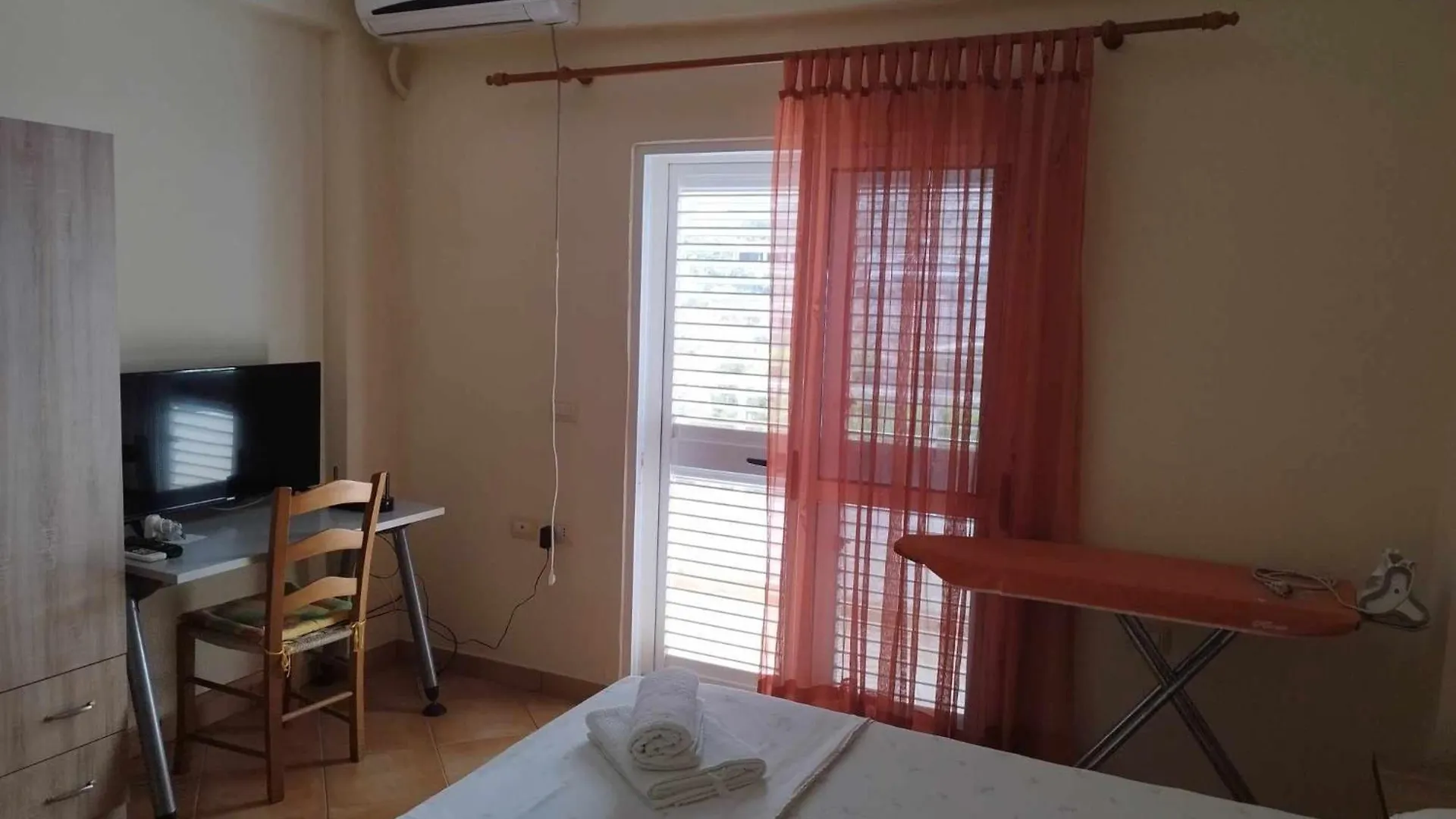 Holiday home Apartament Gjergji Sarande