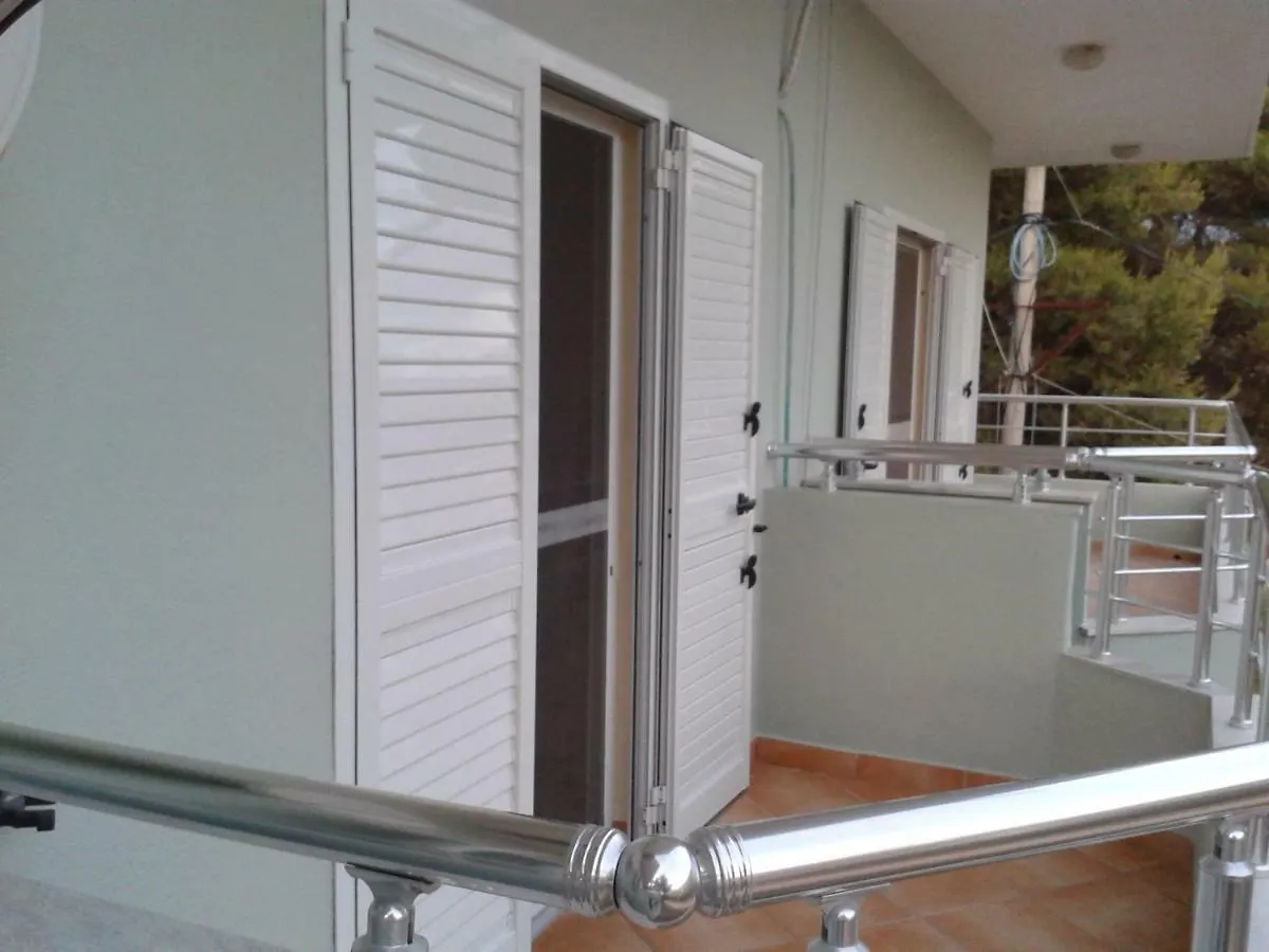 Apartament Gjergji Sarande Holiday home